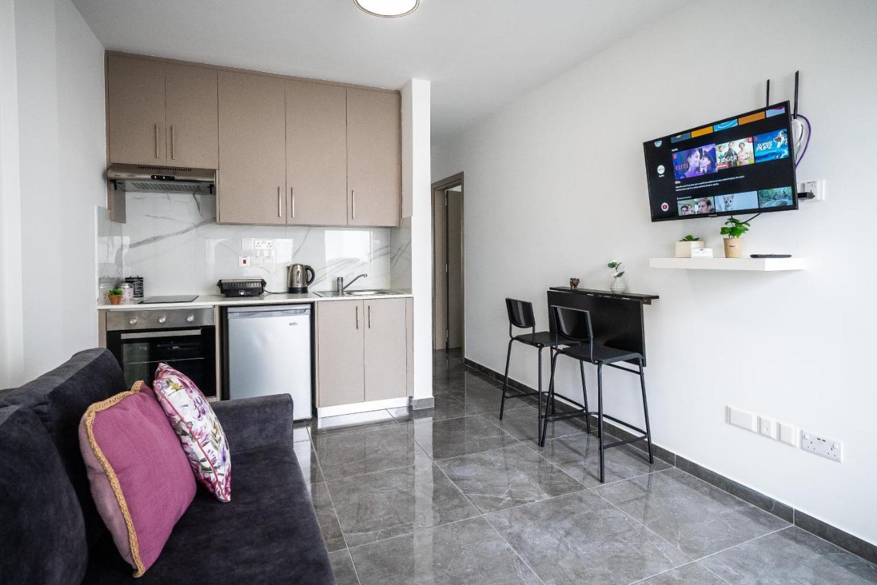 Spiros Luxury Apartments Ayia Napa Bagian luar foto