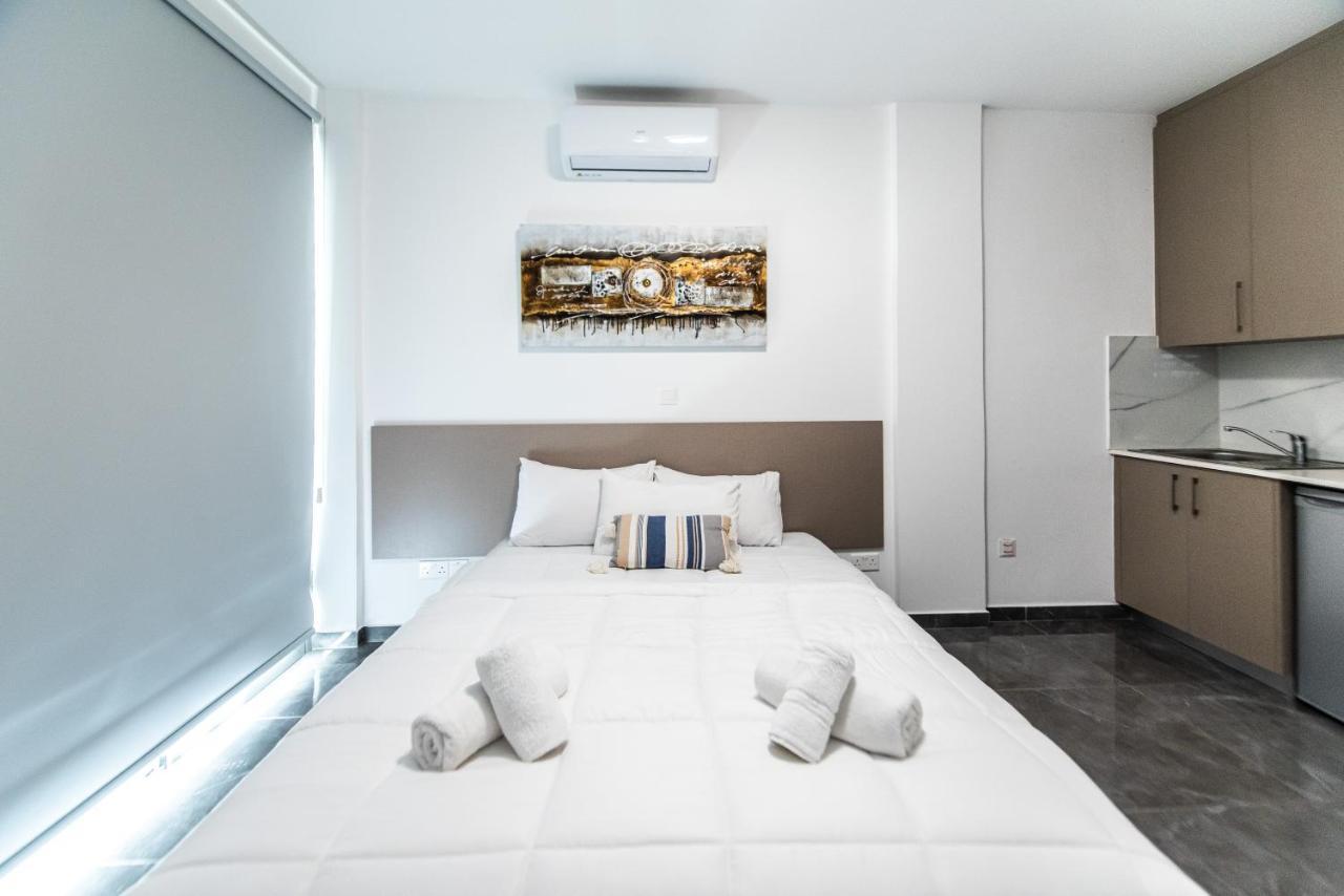 Spiros Luxury Apartments Ayia Napa Bagian luar foto