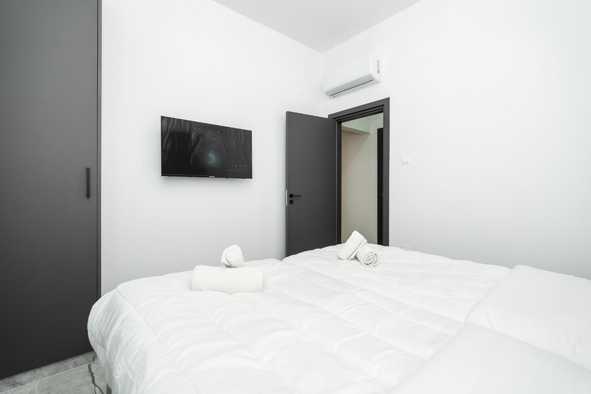 Spiros Luxury Apartments Ayia Napa Bagian luar foto